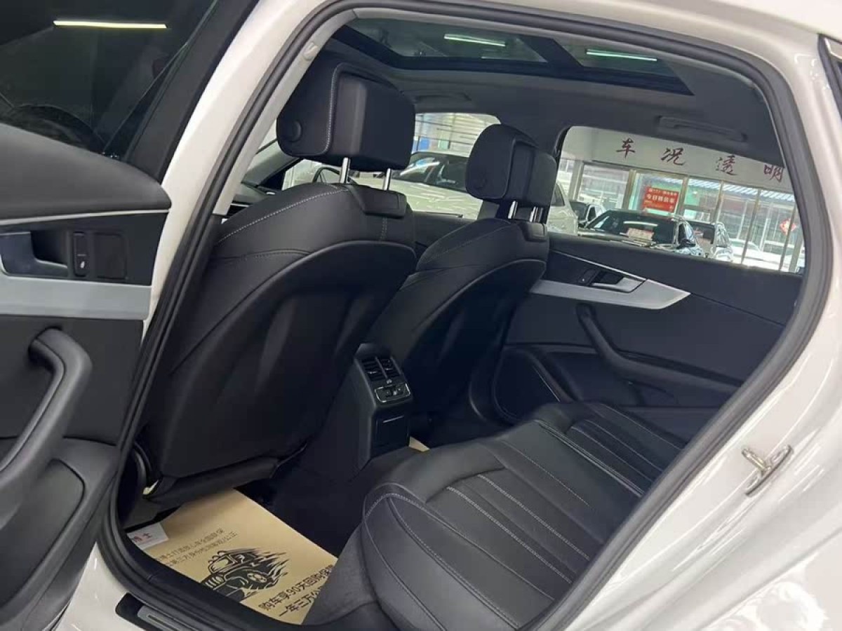 奧迪 奧迪A4L  2023款 40 TFSI 豪華動感型圖片