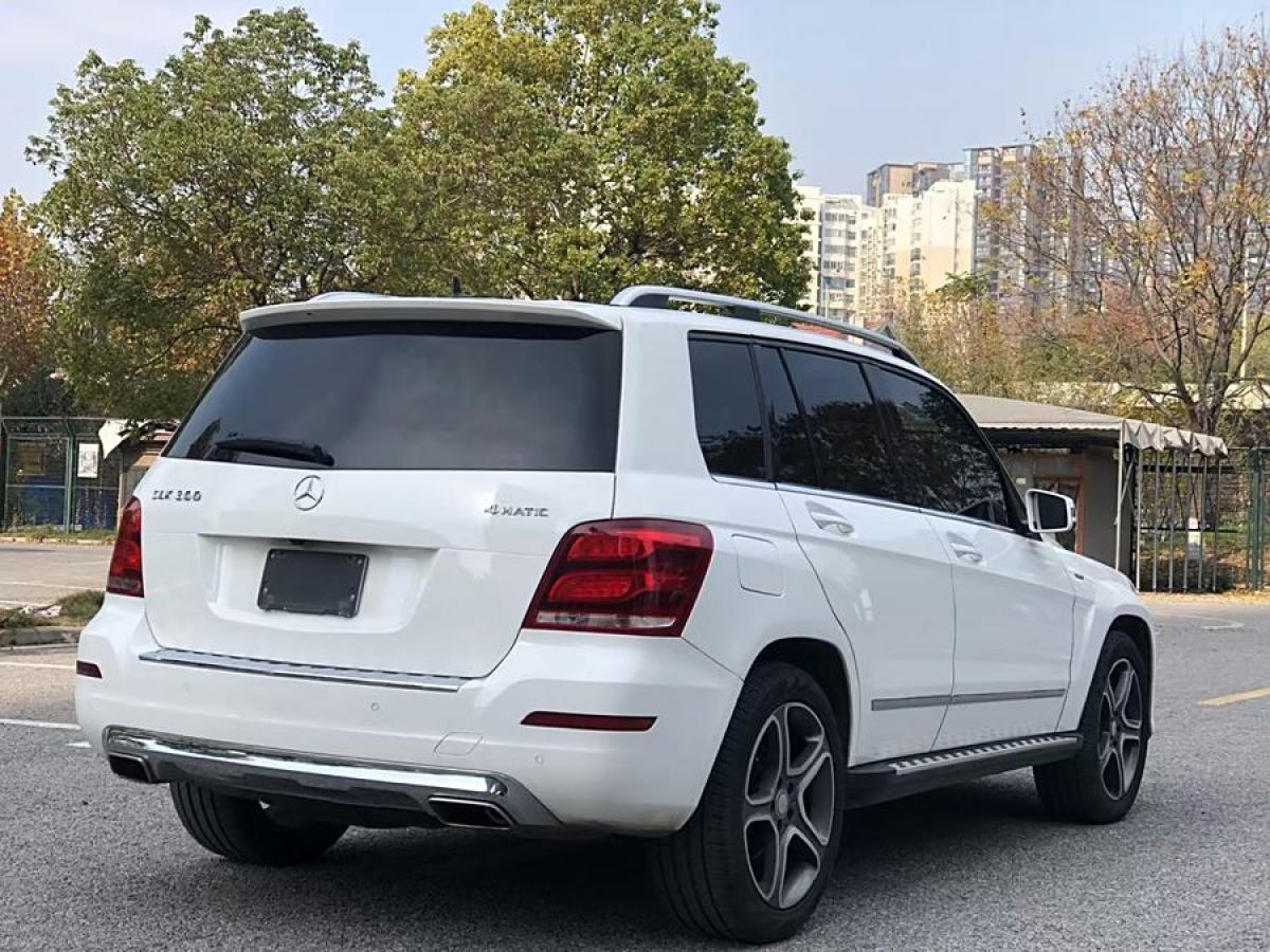 奔馳 奔馳GLK級(jí)  2015款 GLK 300 4MATIC 時(shí)尚型 極致版圖片