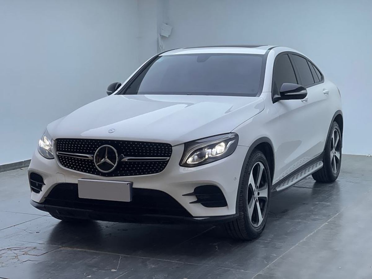 奔馳 奔馳GLC  2022款 改款 GLC 300 4MATIC 轎跑SUV圖片