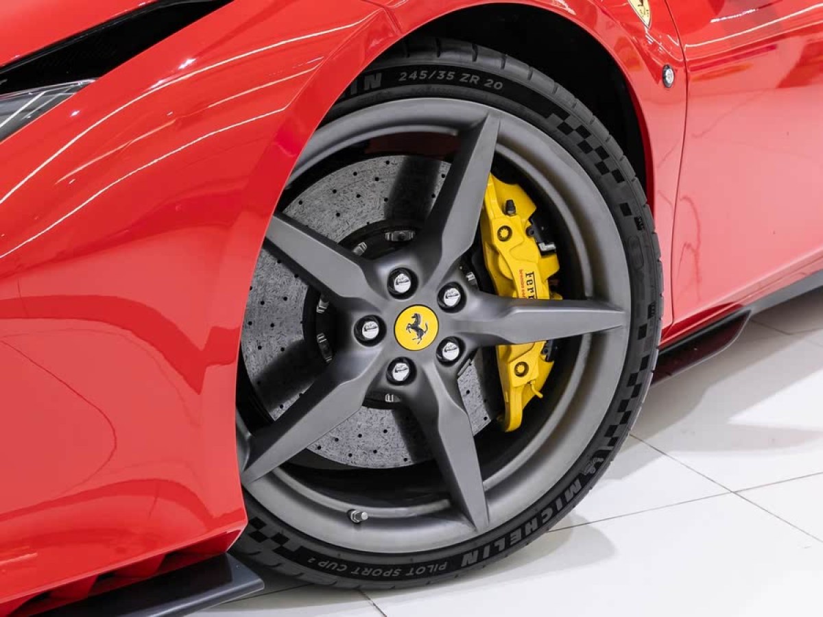 法拉利 F8 Tributo  2019款  3.9T V8圖片
