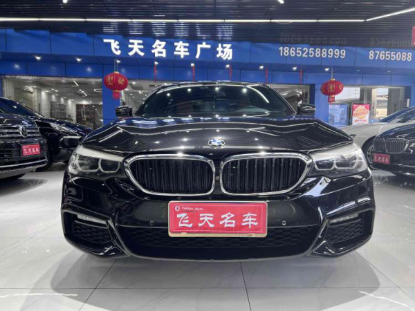 宝马 宝马5系  2019款 530Li 领先型 M运动套装