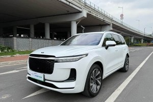 理想ONE 理想 增程6座版