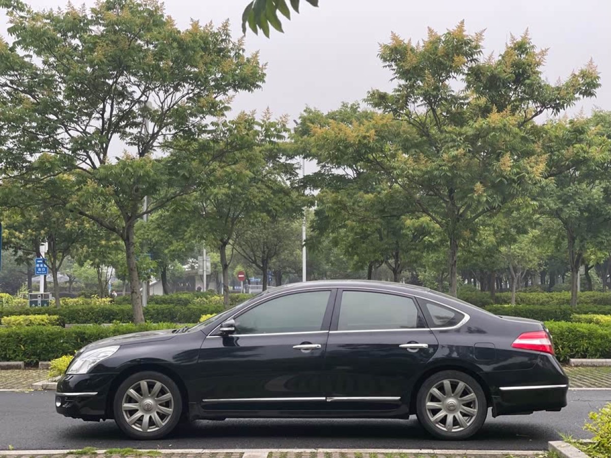 日產(chǎn) 天籟  2008款 公爵 2.5L XV尊雅版圖片