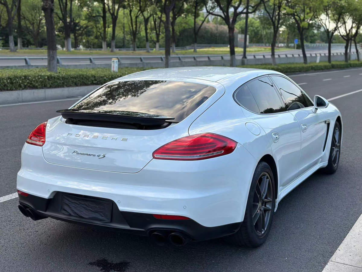 2014年5月保時捷 Panamera  2014款 Panamera 4 3.0T