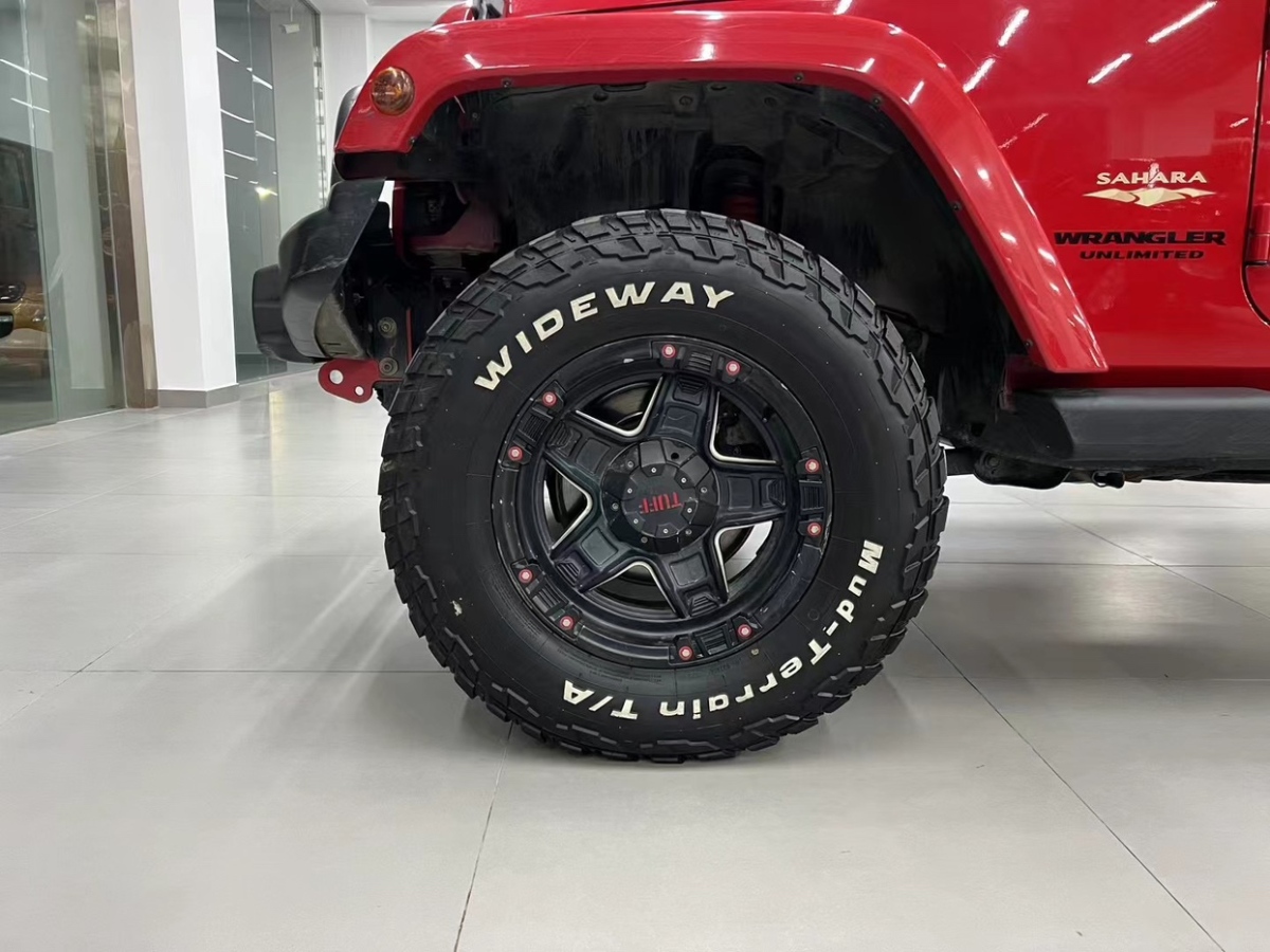 Jeep 牧馬人  2014款 3.0L Sahara 四門版圖片