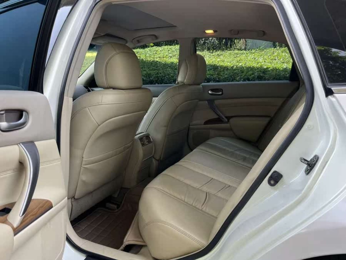 日產(chǎn) 天籟  2011款 2.0L XL舒適版圖片