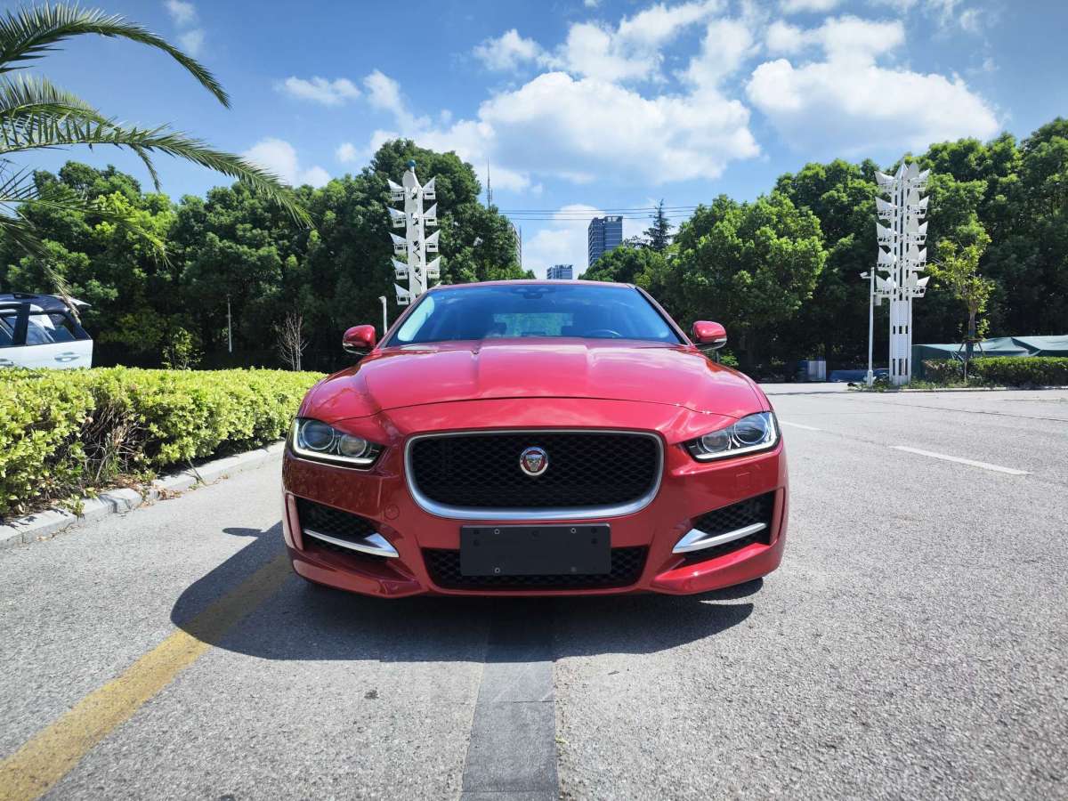 2016年6月捷豹 XE  2015款 2.0T 200PS R-Sport