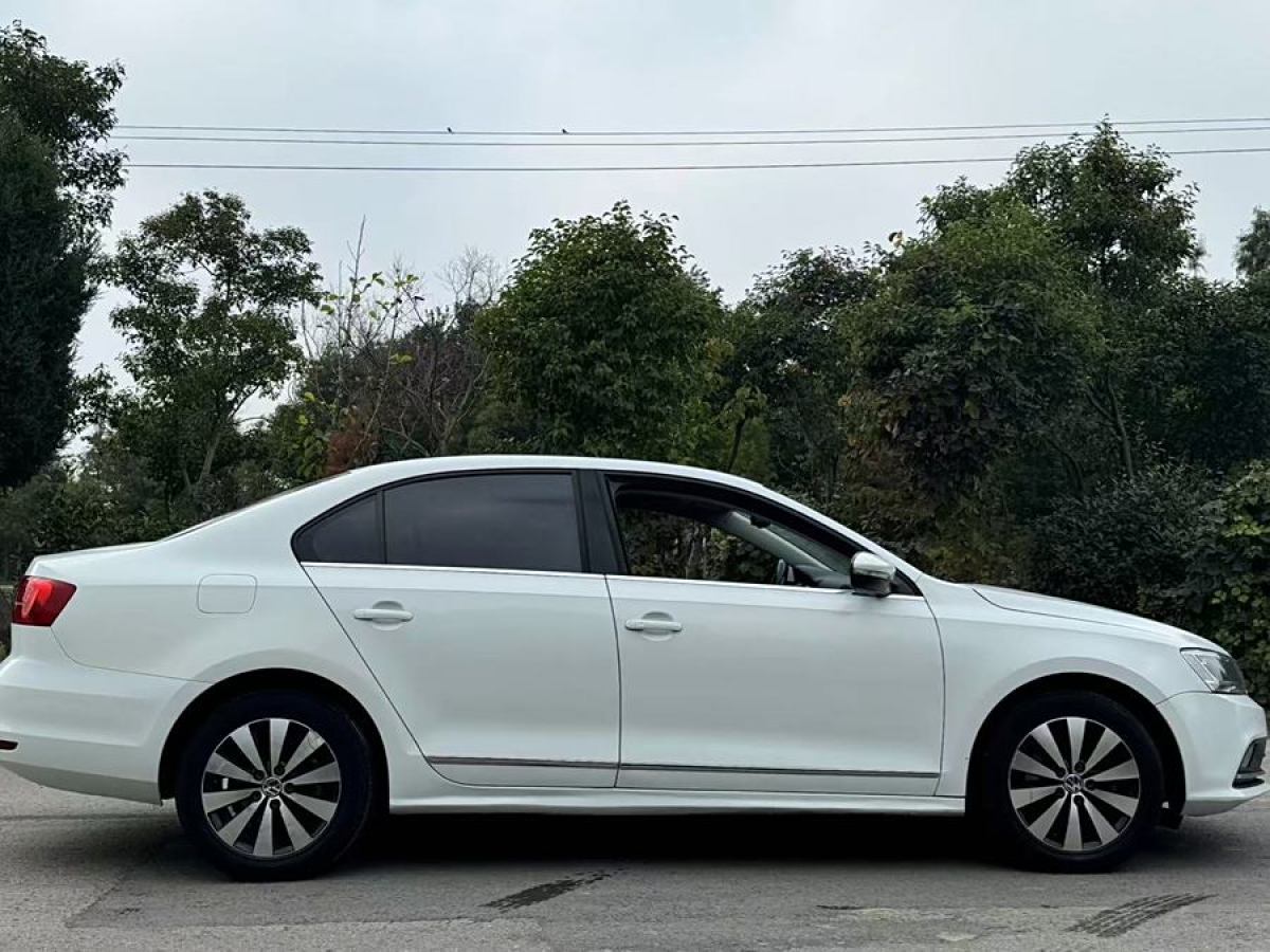 大眾 速騰  2015款 230TSI 自動豪華型圖片