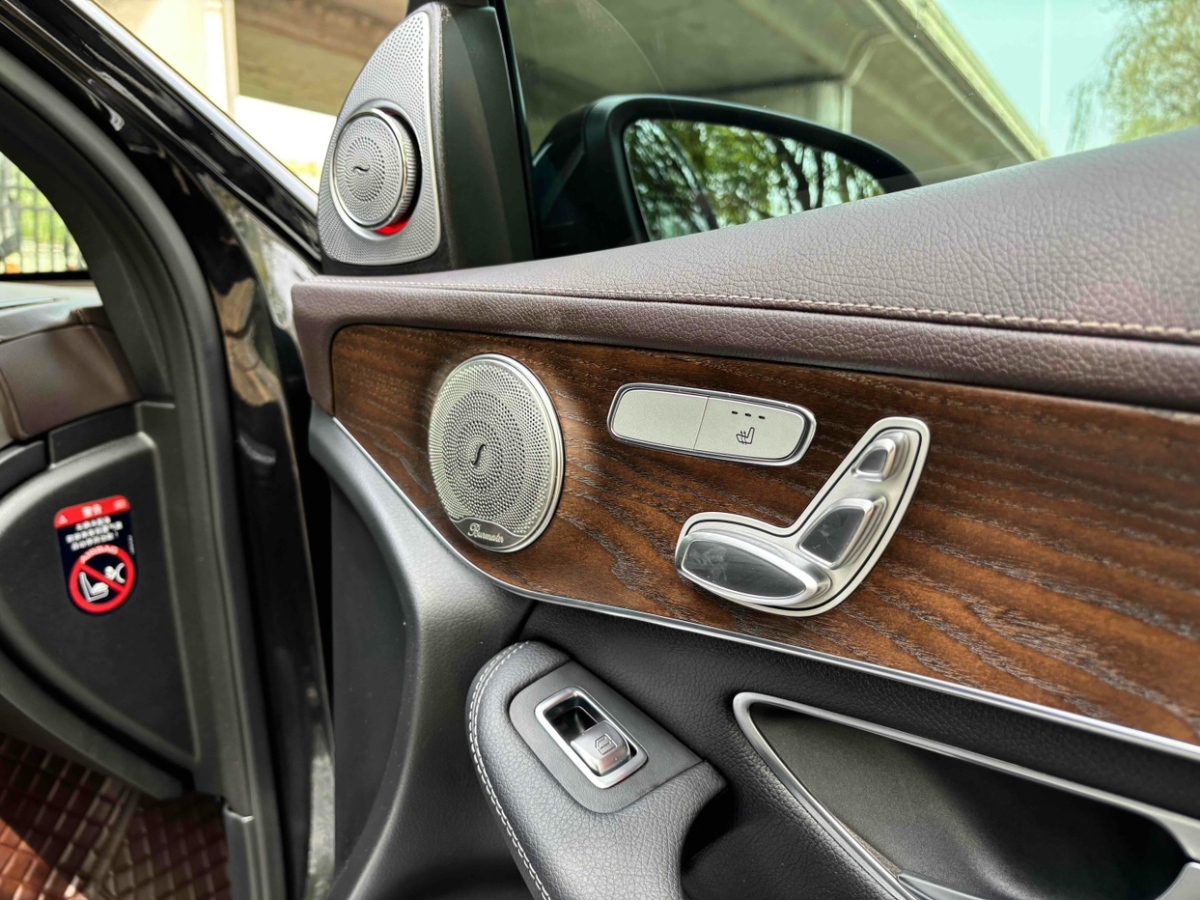 奔馳 奔馳GLC  2022款 GLC 260 L 4MATIC 豪華型圖片