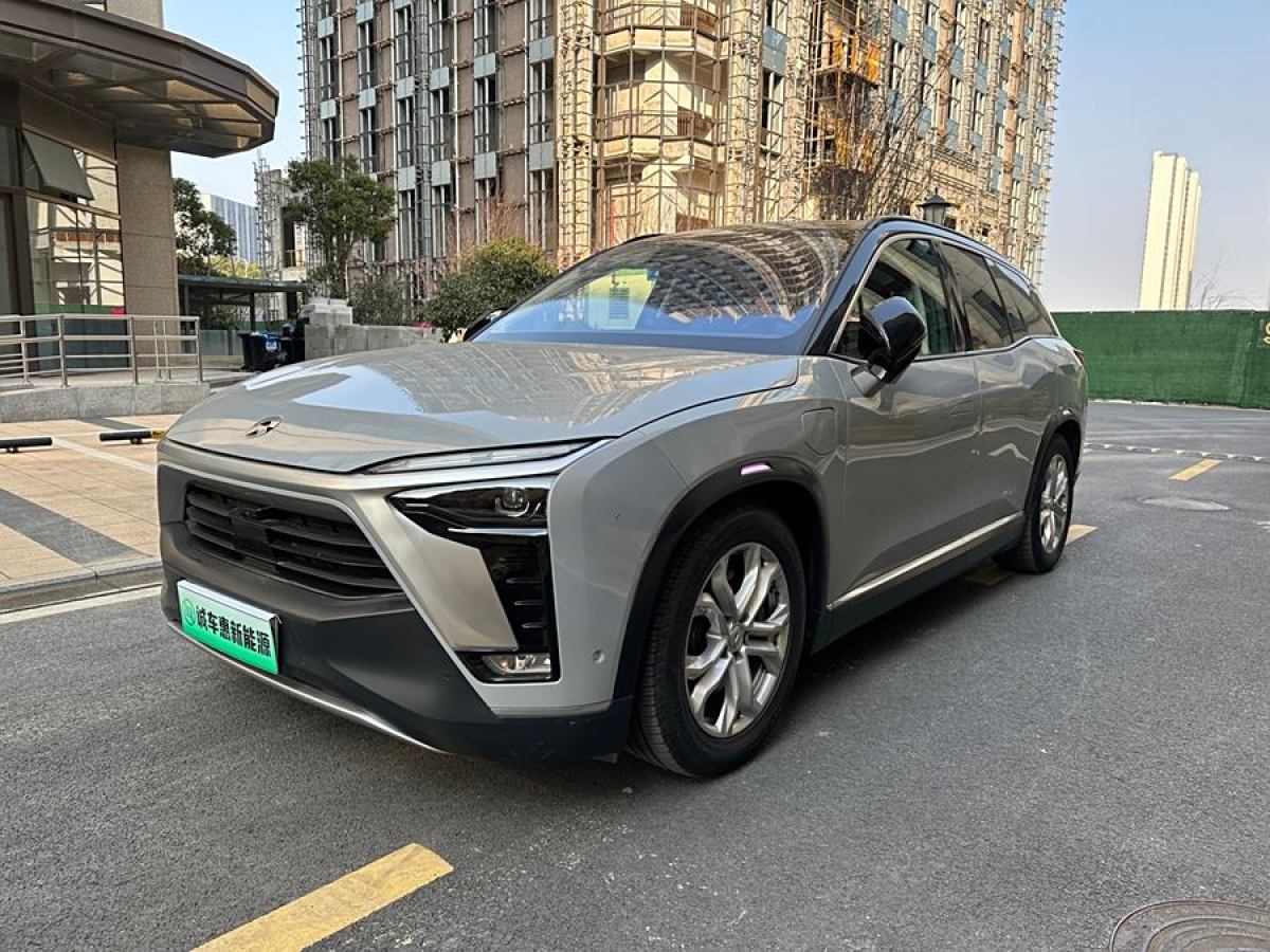 蔚來 ES8  2020款 580KM 基準(zhǔn)版 六座版圖片