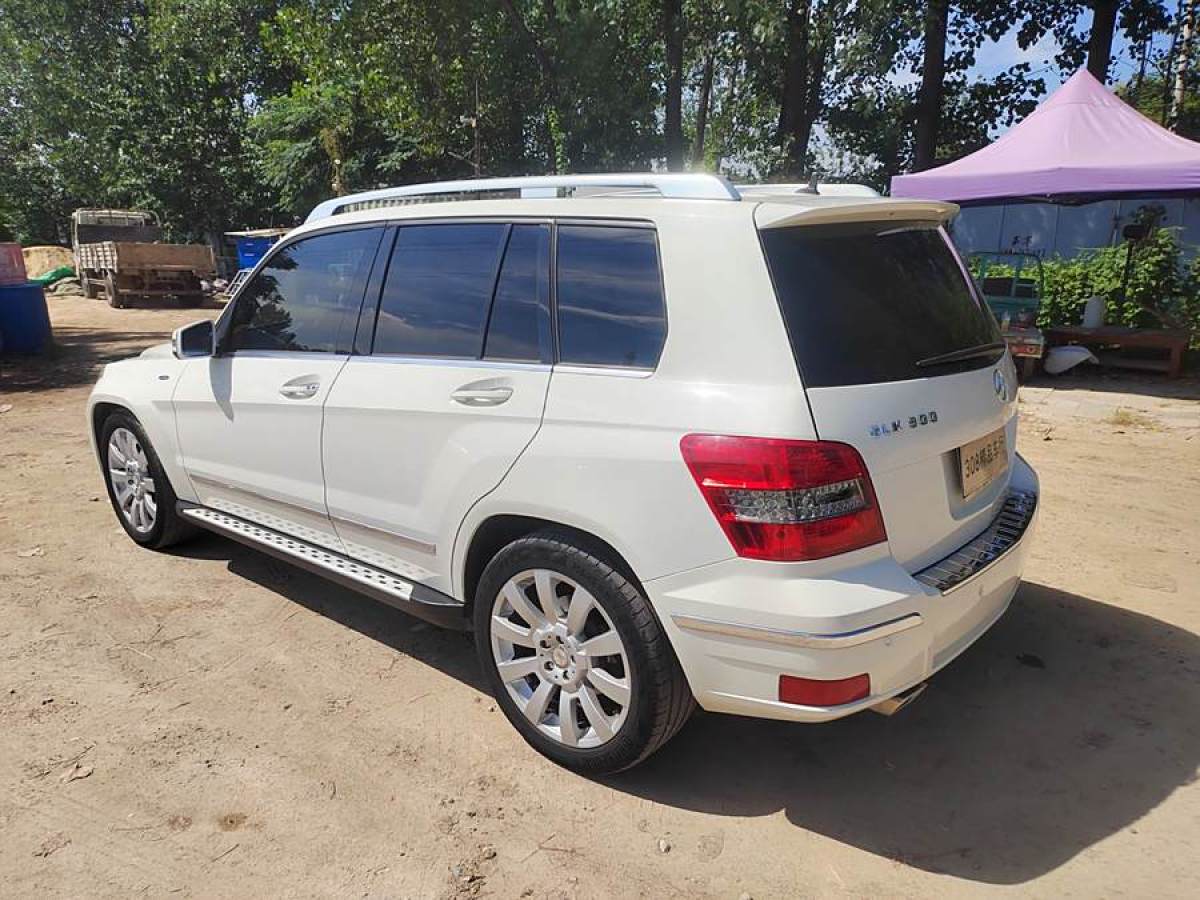 奔馳 奔馳GLK級  2011款 GLK 300 4MATIC 動感型圖片