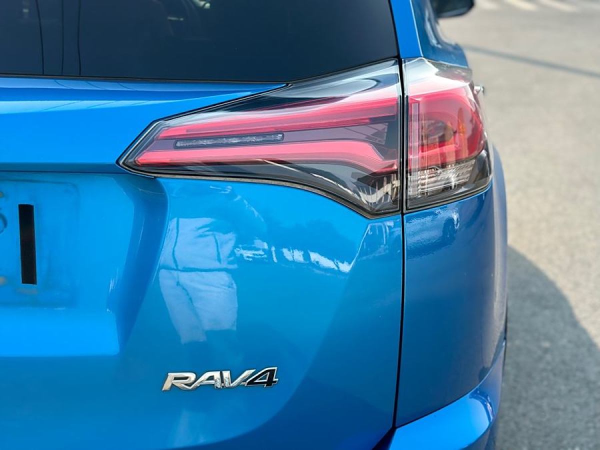 豐田 RAV4榮放  2016款 2.0L CVT兩驅(qū)舒適版圖片