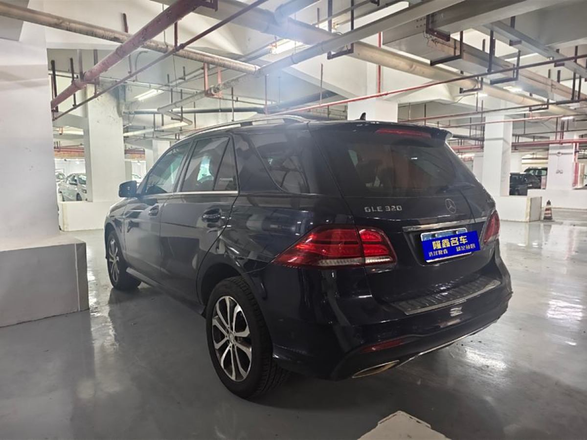 奔馳 奔馳GLE  2016款 GLE 320 4MATIC 動(dòng)感型圖片