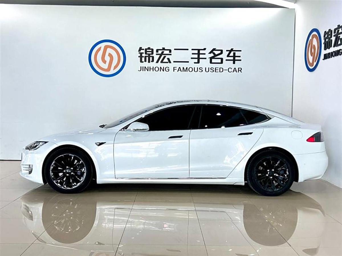 特斯拉 Model S  2017款 Model S 75D 標(biāo)準(zhǔn)續(xù)航版圖片