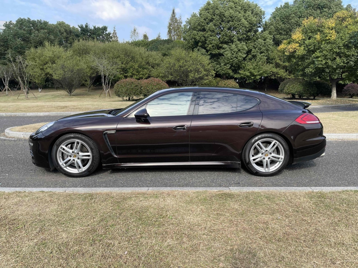 2016年6月保時(shí)捷 Panamera  2016款 Panamera Edition 3.0T