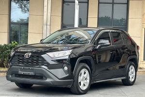 RAV4榮放 豐田 2.0L CVT兩驅(qū)都市版