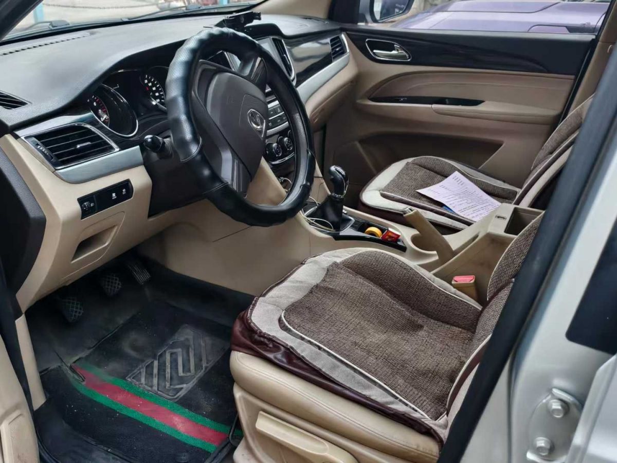 寶駿 730  2017款 1.5T 手動尊享型 7座圖片