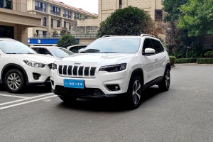 自由光 Jeep 2.0T 四驱探享版+自动驾驶智慧包 国VI