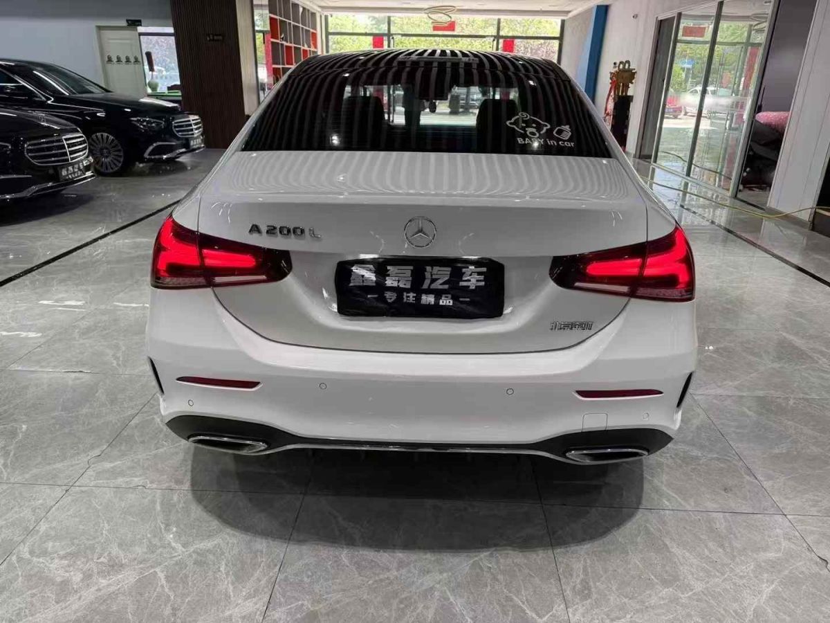 奔馳 奔馳A級  2019款  改款 A 180 L圖片