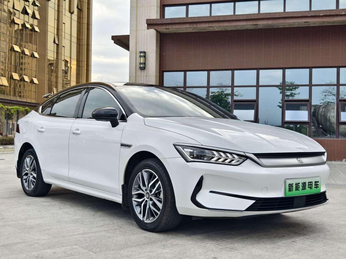 比亞迪 秦PLUS  2023款 冠軍版 EV 420KM領(lǐng)先型圖片