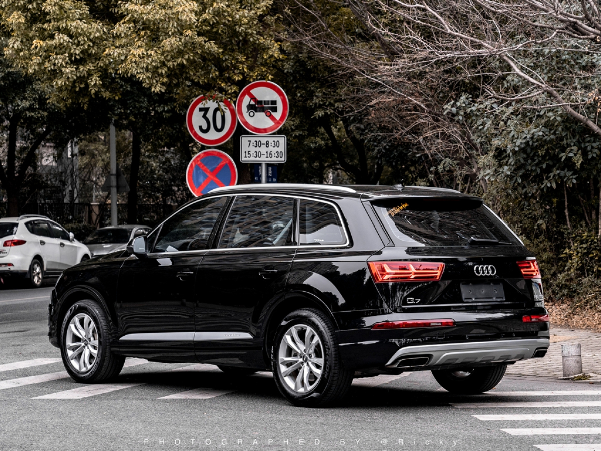 奧迪 奧迪Q7  2019款 55 TFSI 技術型圖片