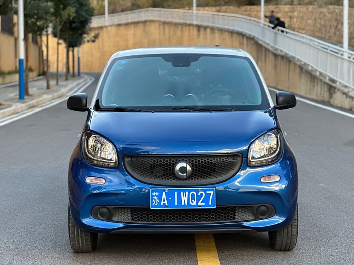 smart forfour  2018款 1.0L 52千瓦靈動版圖片