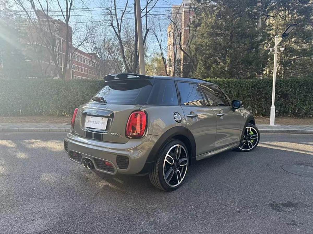 MINI MINI  2019款 2.0T COOPER S 賽車(chē)手 五門(mén)版圖片