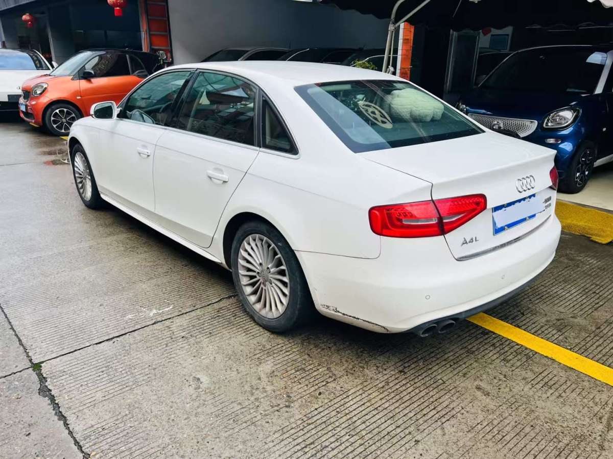 奧迪 奧迪A4L  2015款 35 TFSI 自動(dòng)舒適型圖片