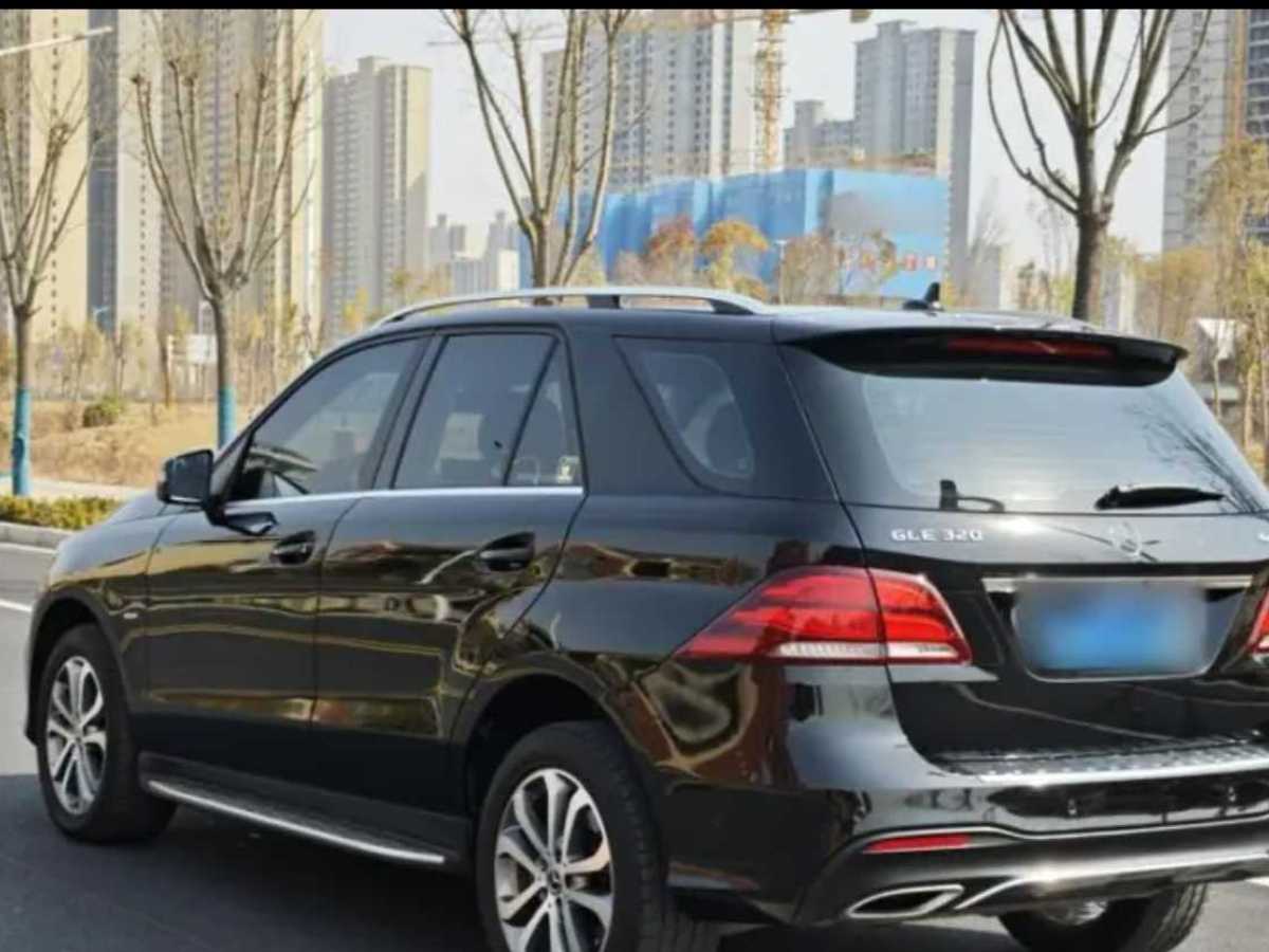 奔馳 奔馳GLE  2018款 GLE 320 4MATIC 動感型臻藏版圖片