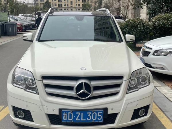 奔驰 奔驰GLK级  2013款 GLK 300 4MATIC 时尚型