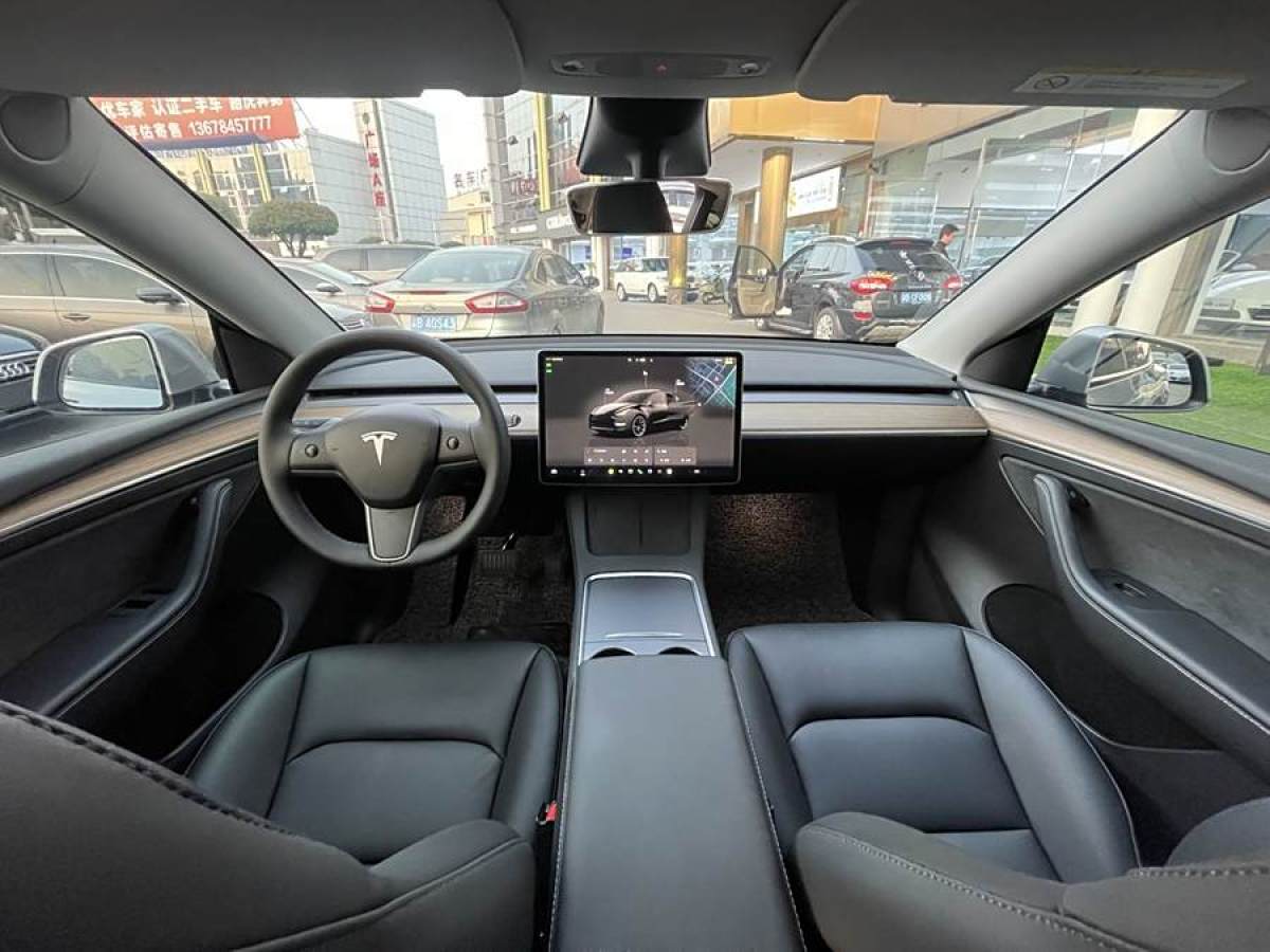 特斯拉 Model 3  2020款 改款 長續(xù)航后輪驅(qū)動版圖片