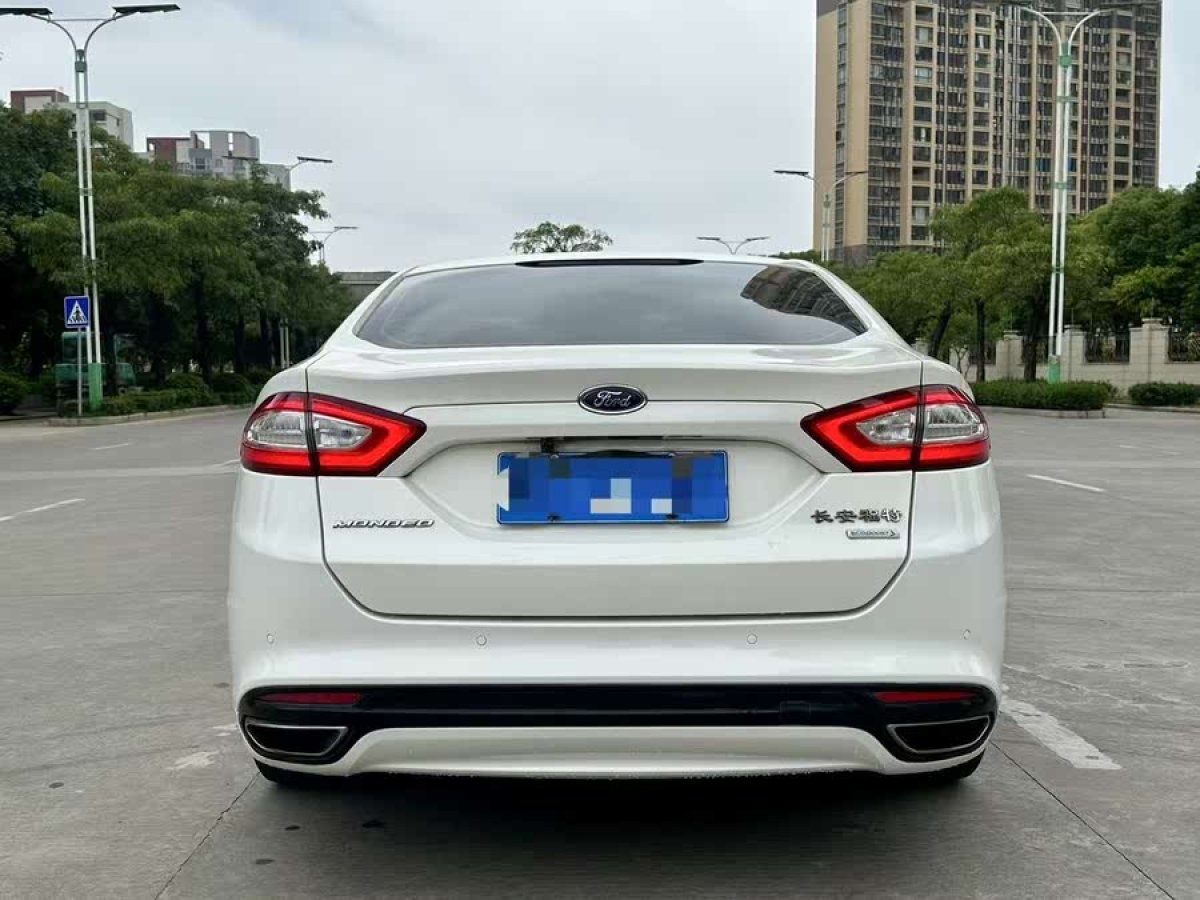福特 蒙迪歐  2013款 2.0L GTDi200時(shí)尚型圖片