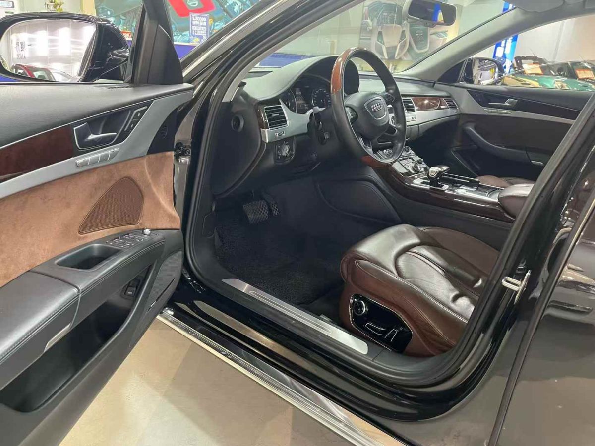 奧迪 奧迪A8  2012款 A8L 45 TFSI quattro舒適型圖片