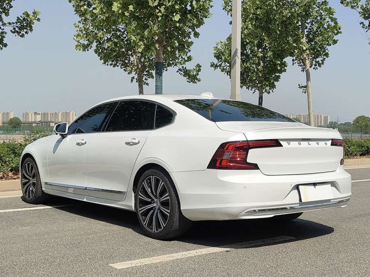 沃爾沃 S90  2023款 B5 智遠豪華版圖片