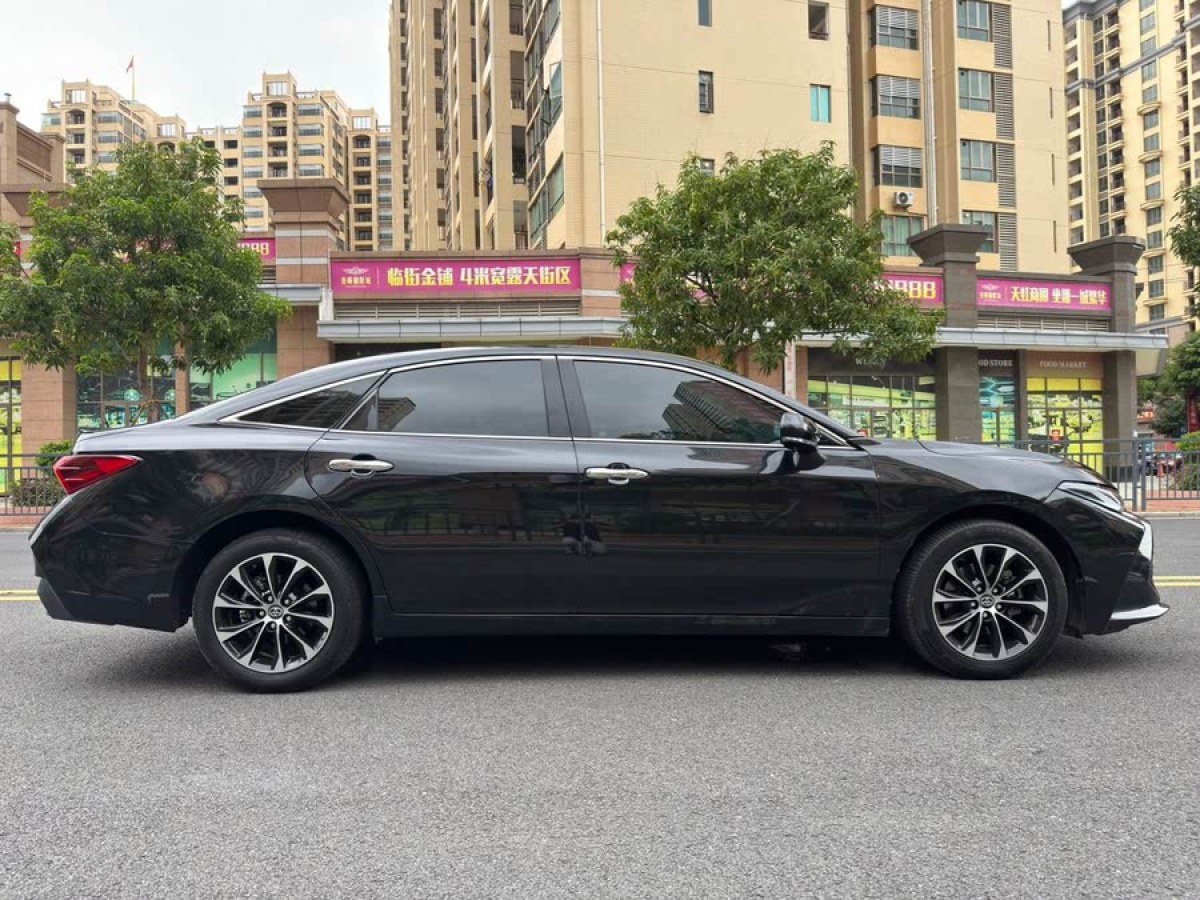 豐田 亞洲龍  2022款 2.5L 豪華版圖片