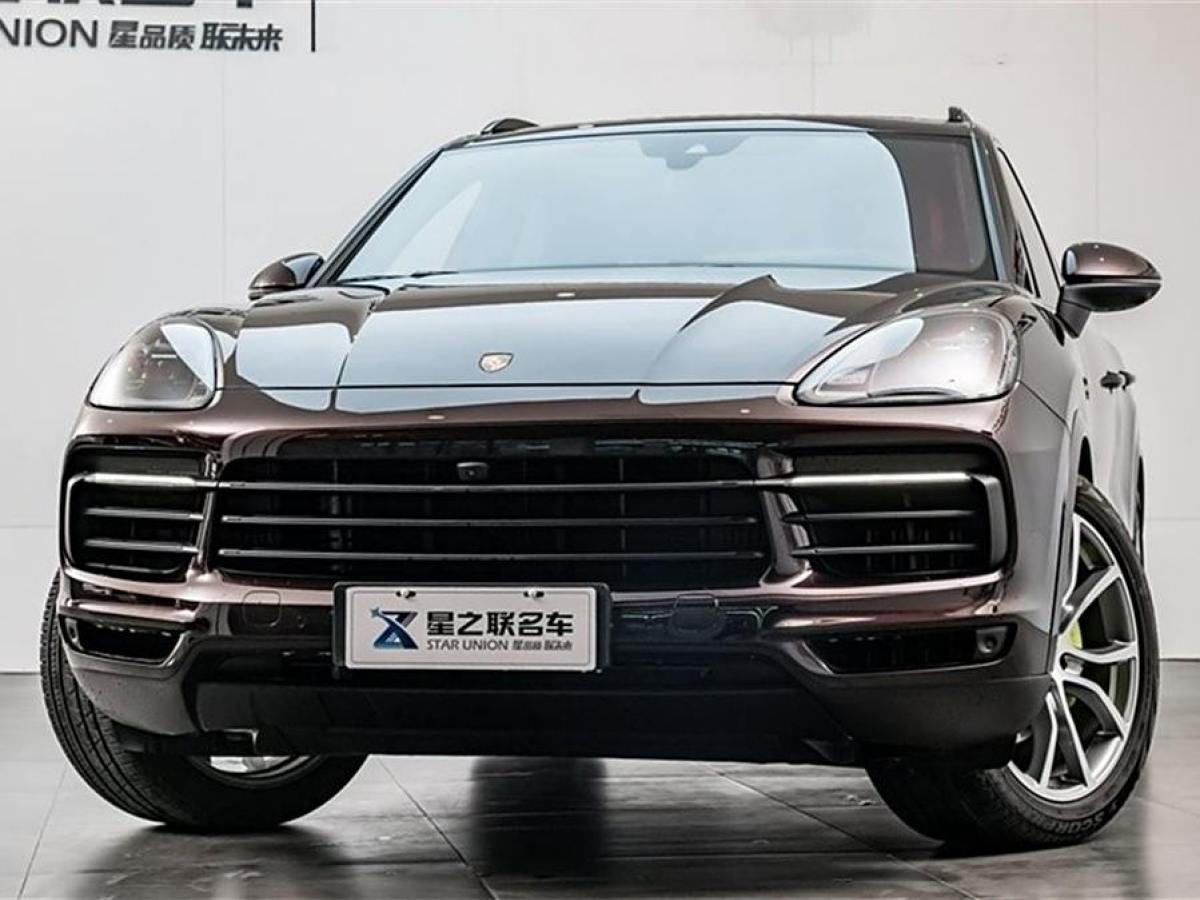 保時(shí)捷 Cayenne新能源  2023款 Cayenne E-Hybrid 2.0T 鉑金版圖片