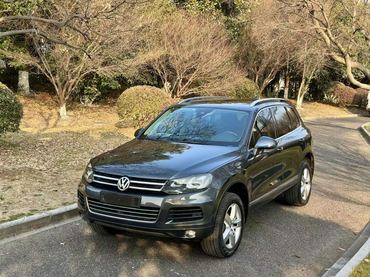 大眾 途銳  2011款 3.0TSI 高配型圖片