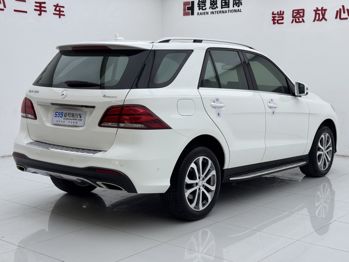 奔馳 奔馳GLE  2017款 GLE 320 4MATIC 動感型圖片