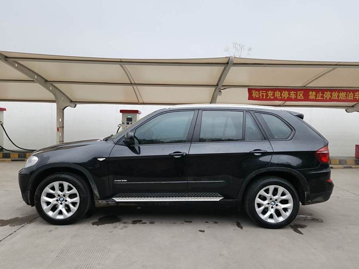 寶馬 寶馬X5  2011款 xDrive35i 領(lǐng)先型圖片