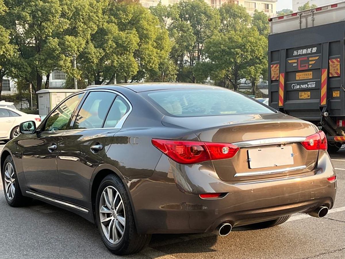 英菲尼迪 Q50L  2015款 2.0T 舒適版圖片