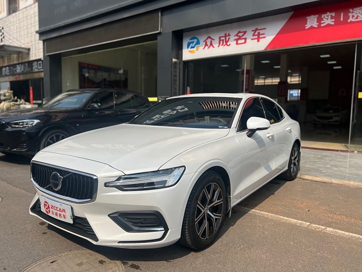 沃爾沃 S60L  2025款 B4 智逸豪華版圖片