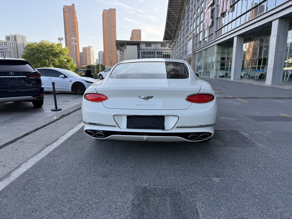 賓利 歐陸  2022款 4.0T GT V8圖片