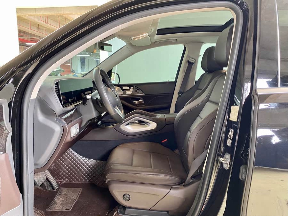 奔馳 奔馳GLE  2020款 改款 GLE 350 4MATIC 時(shí)尚型特別版圖片