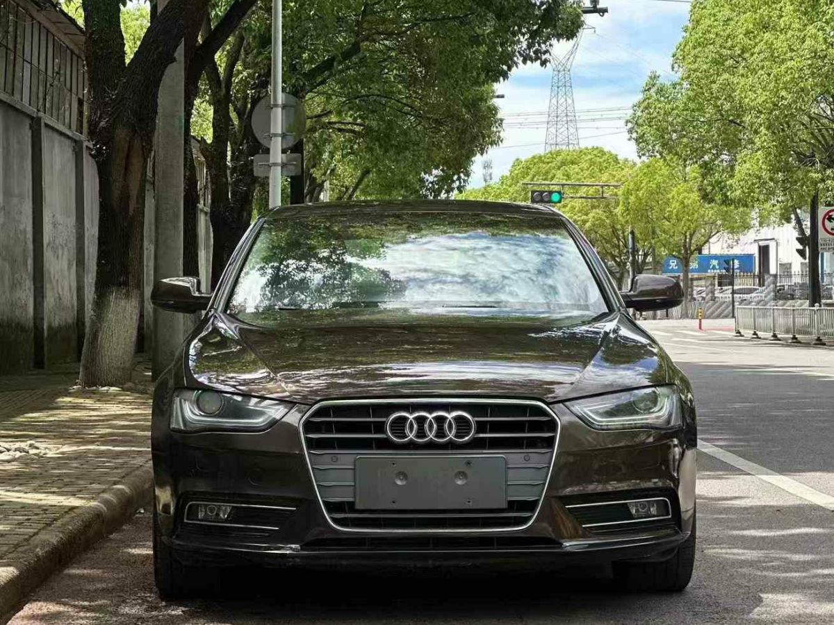 奧迪 奧迪A4L  2015款 A4L 1.8TFSI 30TFSI 舒適型圖片