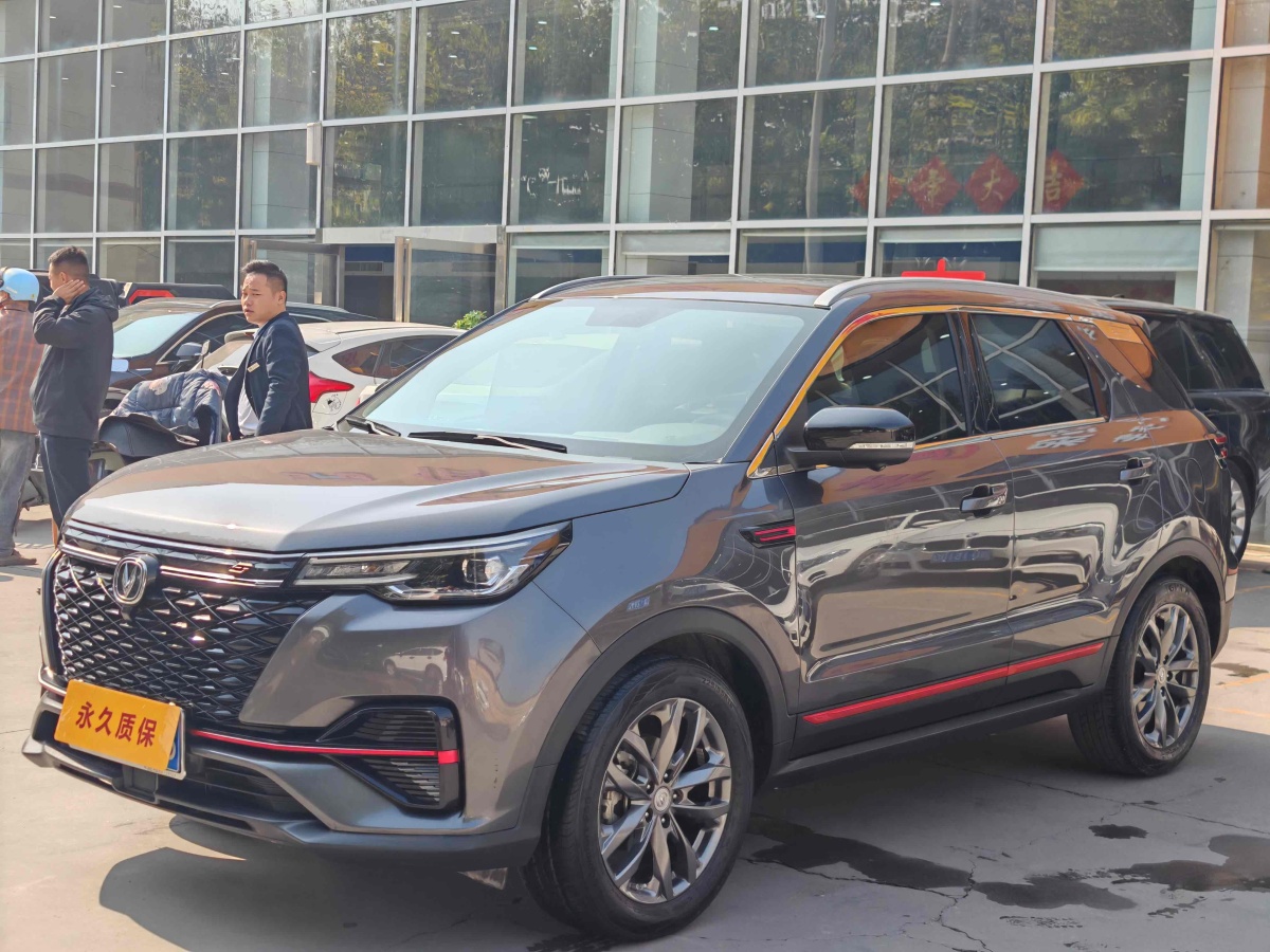 長(zhǎng)安 CS55 PLUS  2022款 藍(lán)鯨版 1.5T DCT尊貴型圖片