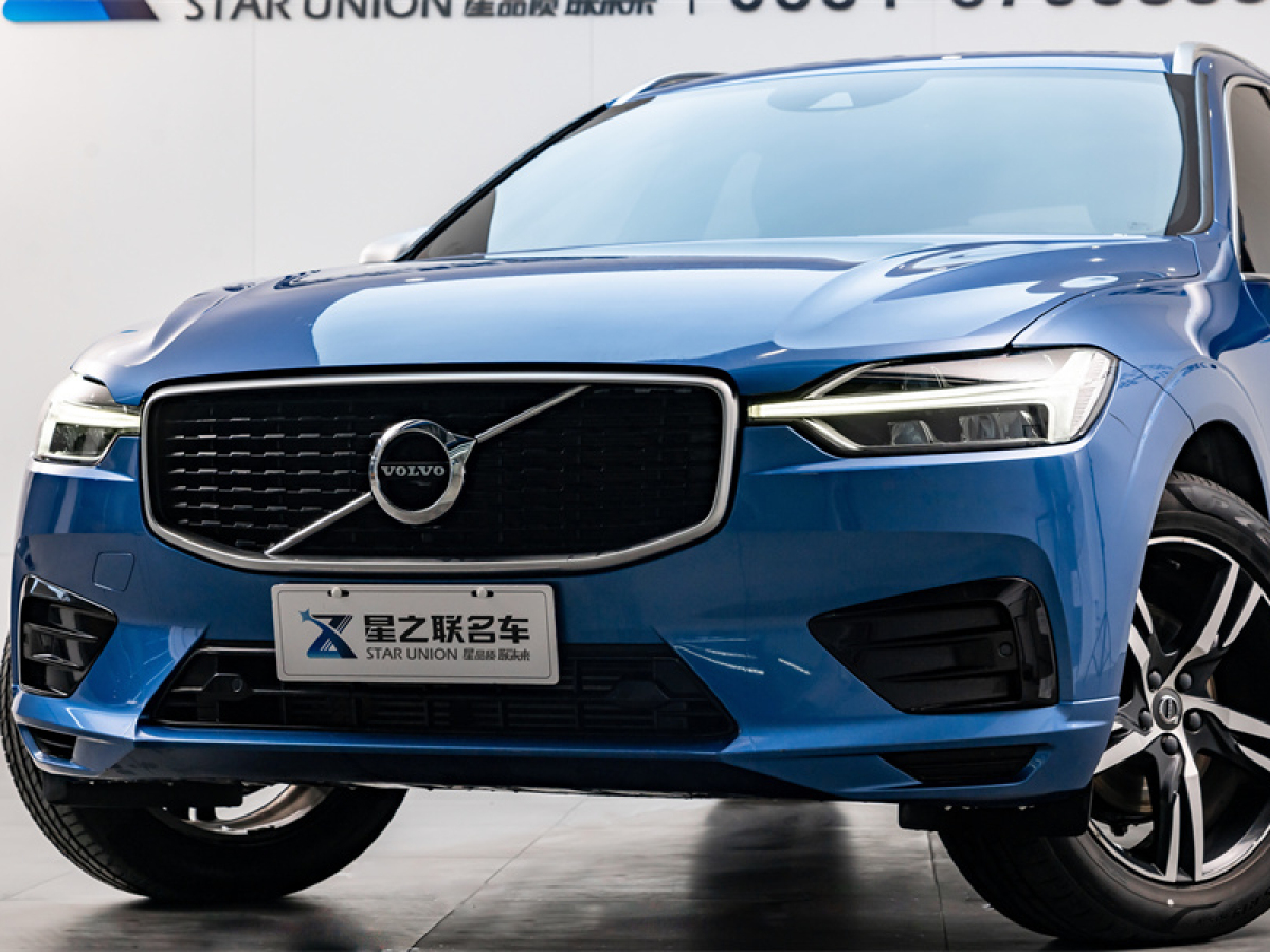 沃爾沃 XC60  2019款 T5 四驅(qū)智遠(yuǎn)運(yùn)動版圖片