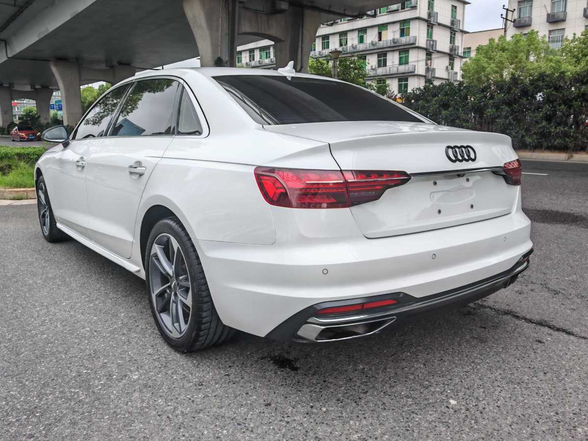 奧迪 奧迪A4L  2020款 40 TFSI 時(shí)尚致雅型圖片