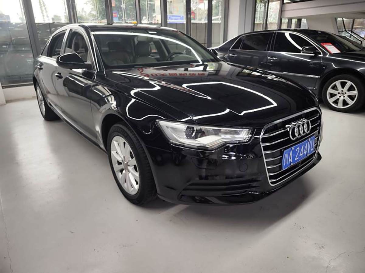 奧迪 奧迪A6L  2014款 TFSI 標(biāo)準(zhǔn)型圖片