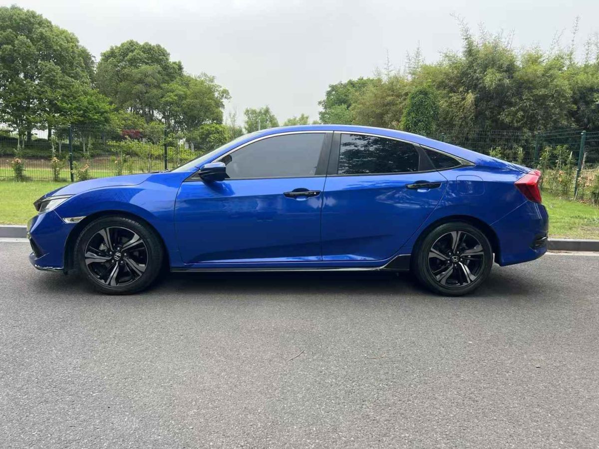 本田 思域  2021款 HATCHBACK 220TURBO CVT新銳控圖片