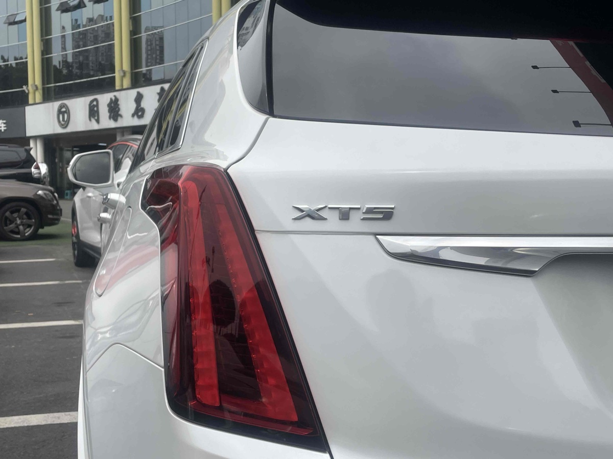 凯迪拉克 XT5  2020款 改款 28T 豪华型图片